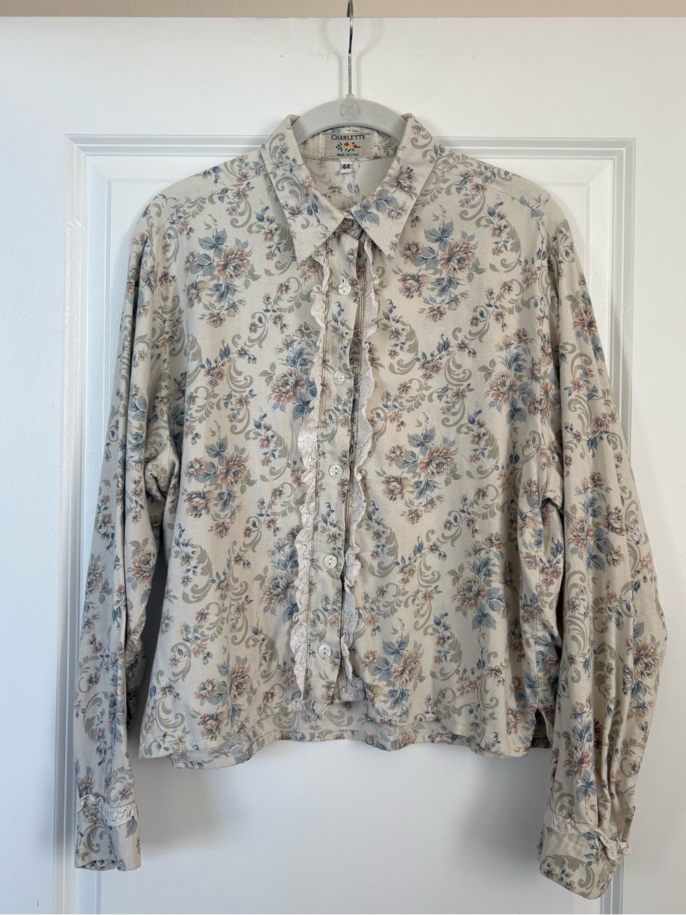 Vintage Charlotte Long Sleeve Button Down Lace Floral Blouse Top Made in Italy